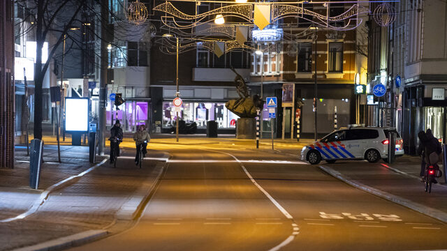 Epidemioloog pleit voor harde lockdown: 'Anders gaat het weer heel lang duren'
