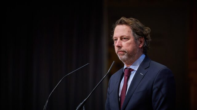 Eerste Kamerleden erkennen fouten bij toeslagenaffaire