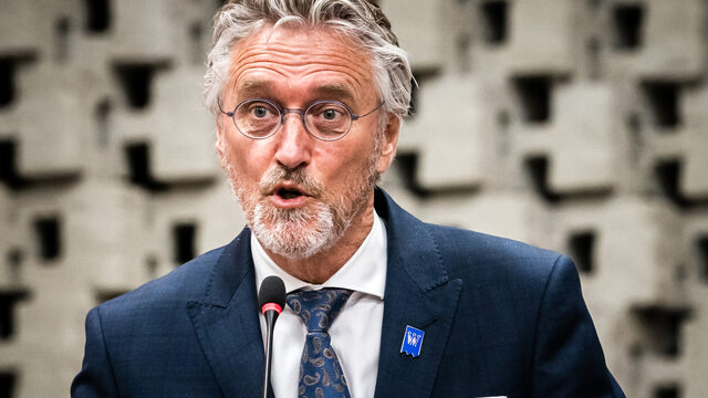 Burgemeester Eindhoven over corona-zomer 'dit muisje kan staartje krijgen'
