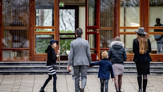 Vier op de tien kerkgaande christenen wil coronapas bij kerkgebouw
