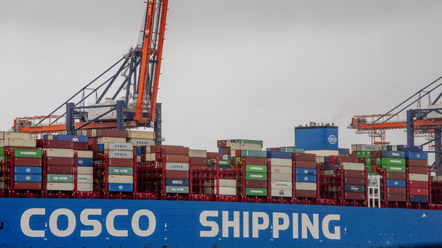 Hoe kan het dat de verwachte economische klap uitblijft?