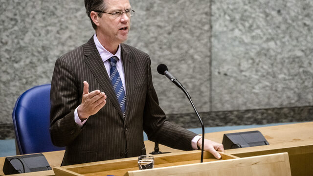 Had waarnemend Kamervoorzitter Martin Bosma moeten ingrijpen?
