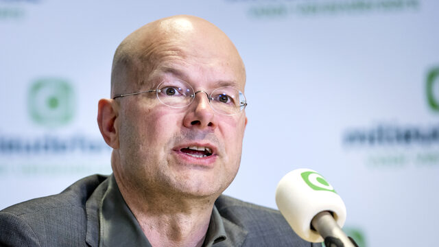 Milieudefensie dreigt nieuw kabinet met rechtszaak
