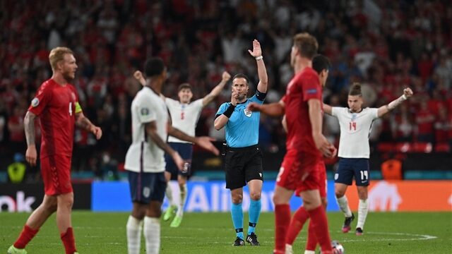 NOS Voetbalpodcast #166: 'Makkelie zat 80 procent mis bij penalty Engelsen'