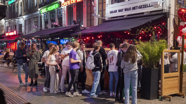 Discotheken en nachtclubs vanaf 25 september tot middernacht open