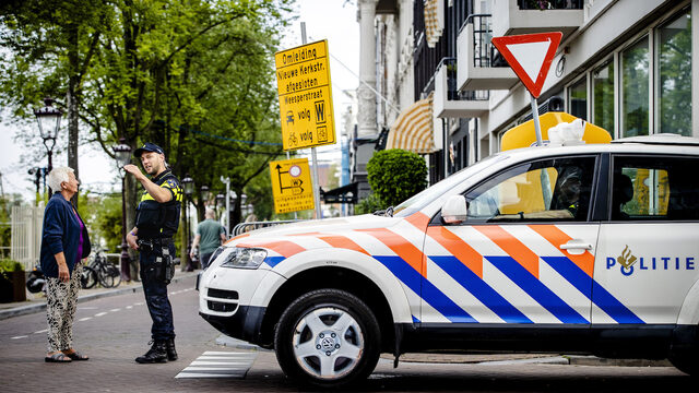 Proef tegen etnisch profileren bij Amsterdamse politie: 'Iedereen met migratieachtergrond krijgt ermee te maken'