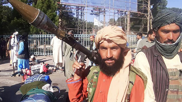 Taliban nemen razendsnel Afghanistan in: 'Strategische blunder van Biden'