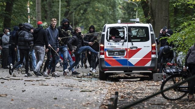 Podcast De Dag: de terugkeer van de voetbalhooligan