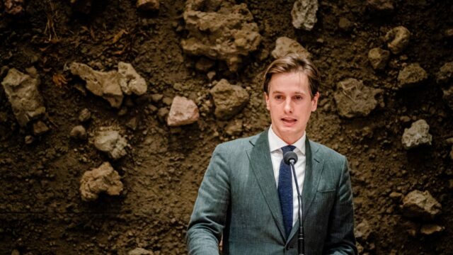 Dassen (Volt): 'Lobby is niet erg, maar moet wel transparant zijn'