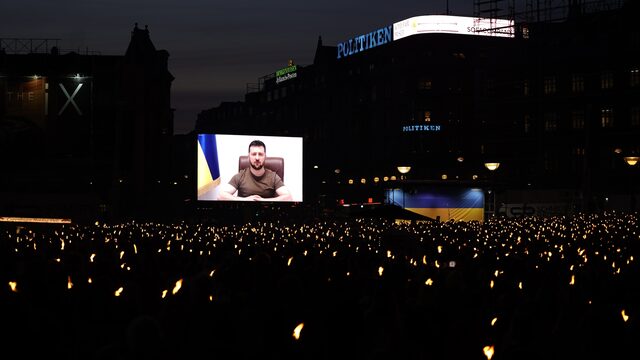 Zelensky spreekt het Deense volk toe