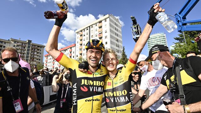 Bouwman blikt terug op etappewinst Giro: 'Onvergetelijke dag'
