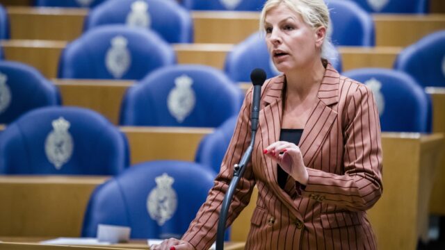 PvdA-fractievoorzitter Attje Kuiken: 'Armoedecrisis is groter dan coronacrisis'