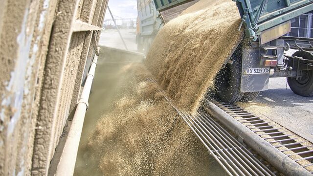 Oekrainse boeren zijn wanhoop nabij: nog steeds geen graan-export mogelijk