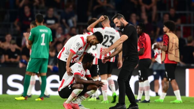 Inspiratieloos PSV verliest van Rangers en loopt groepsfase Champions League mis