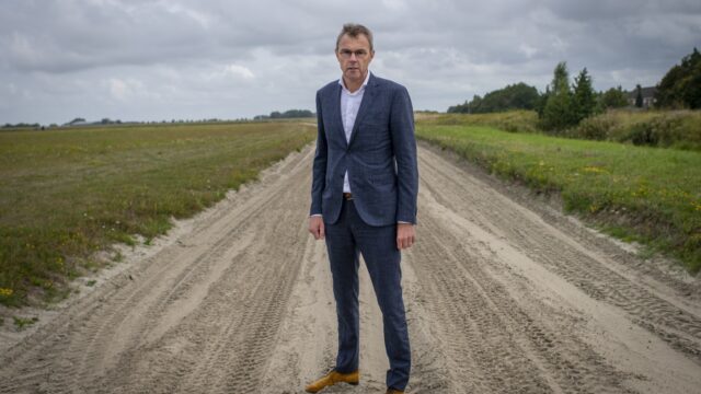 Burgemeester over opvanglocatie Zoutkamp: 'We hopen dat mensen kort zullen blijven'