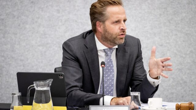 Rapport bouwinstituut: Hugo de Jonge haalt eigen bouwdoelen in 2030 niet