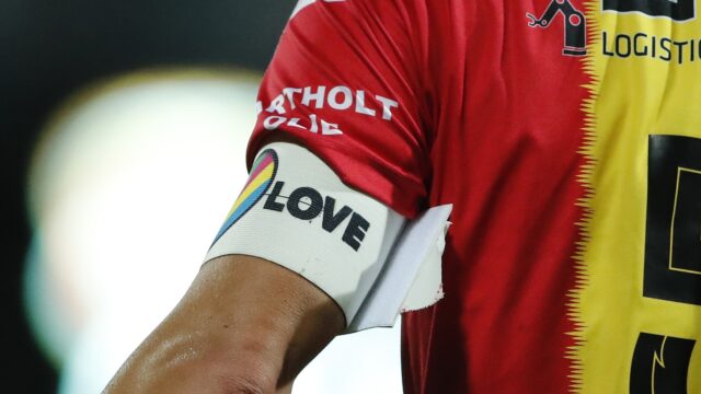 Sportforum: 'KNVB had juist nu OneLove-actie met permanent stift moeten doorzetten'