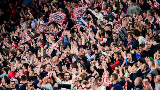 PSV-tribune moet verstevigd worden: 'Zorgwekkend bericht'