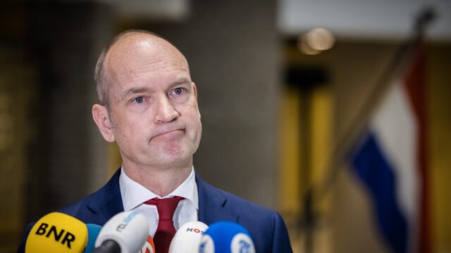 Segers zou met de kennis van nu aarzelen om politiek in te gaan