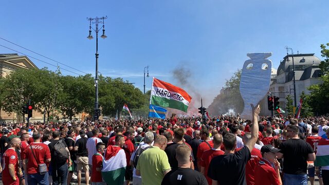 Voetbalfans zorgen voor EK-sfeer in Boedapest