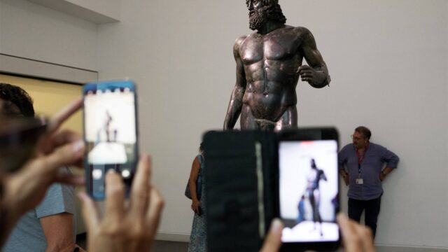 Fotograaf des Vaderlands neemt dickpics onder de loep