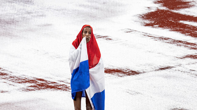 Dit zijn de verhalen achter drie iconische foto's van de Olympische Spelen