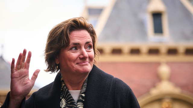 Minister Van Gennip: op dit moment werken er 3000 Oekraïense vluchtelingen in Nederland