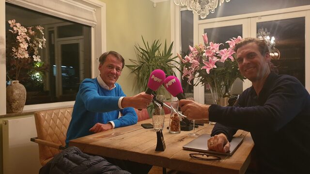 'Iedereen mag Op1 presenteren en Tijs van den Brink niet. Dit deugt gewoon echt niet!'