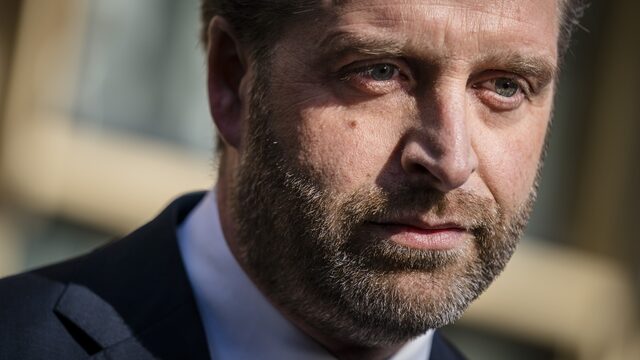 Hugo de Jonge bemoeide zich actief met mondkapjesdeal Sywert van Lienden