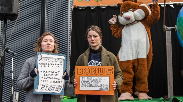 Onderzoek Milieudefensie: Ahold Delhaize veroorzaakt miljarden aan klimaatschade