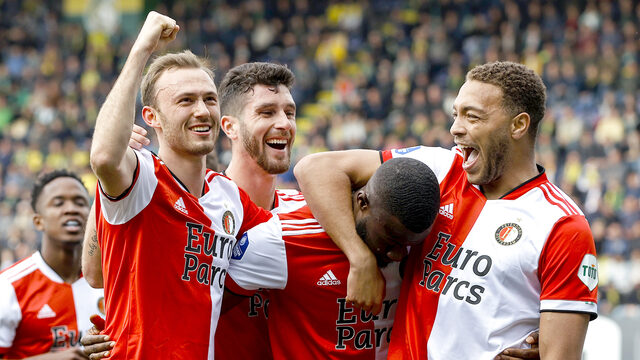 'Waanzinnig hoe Feyenoord in twaalf maanden tijd is veranderd in vechtmachine'