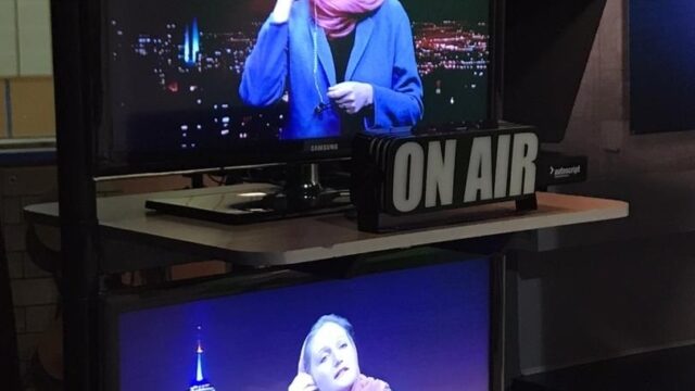 Podcast De Dag: waarom in Iran de hoofddoek af gaat