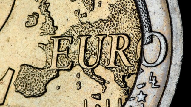 Econoom Edin Mujagic: Verlos Zuid-Europa van schulden