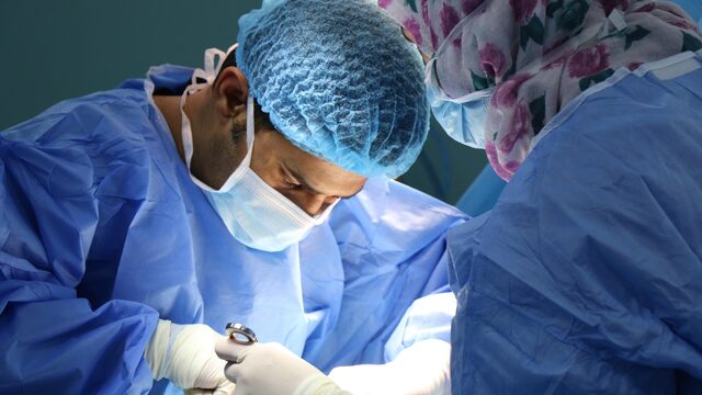 Nog steeds wachtlijsten in de zorg: 'Rond de 55.000 mensen wachten op behandeling'