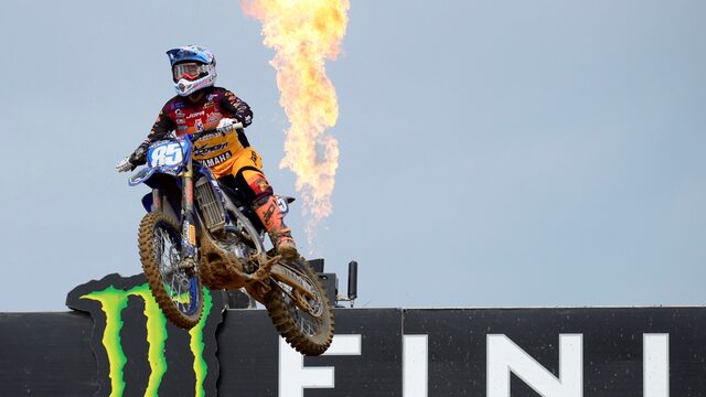 In schaduw van Herlings jaagt motorcrosser Van de Ven op wereldtitel voor vrouwen