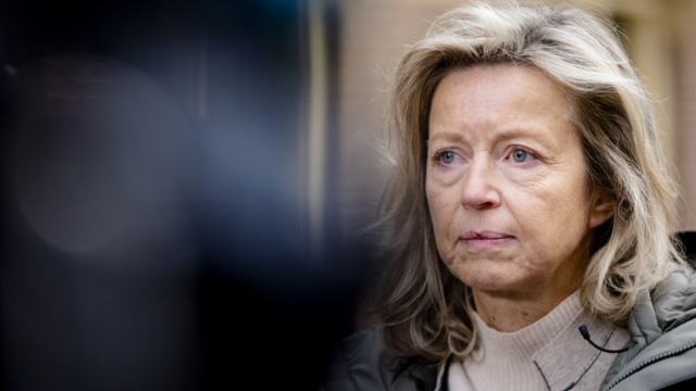 Ollongren: 'Nederland voert achter de schermen gesprekken over training Oekraïense piloten voor F16’s'
