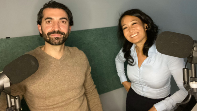 Jezelf vastlijmen op een talkshowtafel? Sinan Çankaya noemt het een microrevolutie