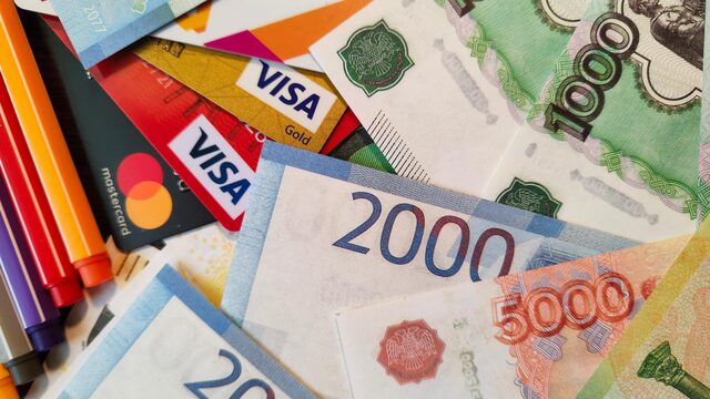 Russisch geld in Nederland: 'Oligarchen gebruikt als vermogensbeheer Poetin'