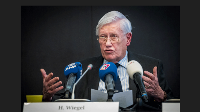 Oud-VVD partijleider Wiegel: 'Als er geen vertrouwen is binnen het kabinet, dan kan je maar beter ophouden'