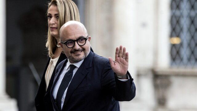 Dante lijkt plots aartsvader 'politiek rechts Italië'