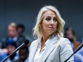 Stand.nl: 'Het correctief bindend referendum moet er komen'