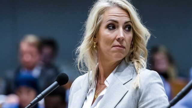 Stand.nl: 'Het correctief bindend referendum moet er komen'