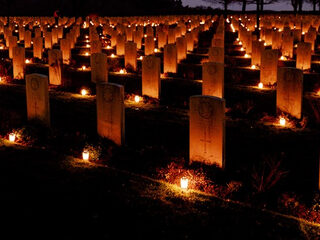 Stand.nl: 'We zouden meer over de dood moeten praten'