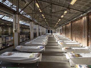 Stand.nl: 'Het Rijk moet gemeenten kunnen dwingen om asielzoekers op te vangen'