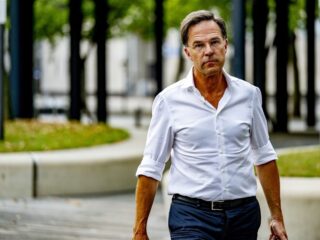 Stand.nl: 'Hoe kan het kabinet uw vertrouwen terugwinnen?'