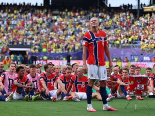 Voetballiedjes domineren hitlijsten in Noorwegen