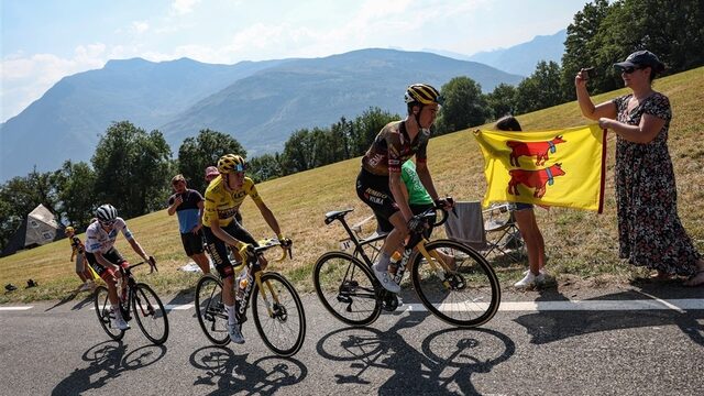 Stand.nl: 'Dit is de mooiste Tour de France ooit'