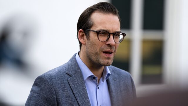 Miljoen mensen in de WIA, veel jonge vrouwen en ouderen: 'Best te verklaren', vindt CNV-voorman Hans