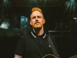 Muziekcafé vanuit de Royal Park Live studio met Gavin James