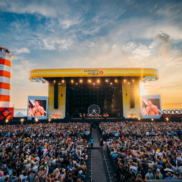 NPO Radio 2 zendt live uit vanaf Concert at SEA 2026